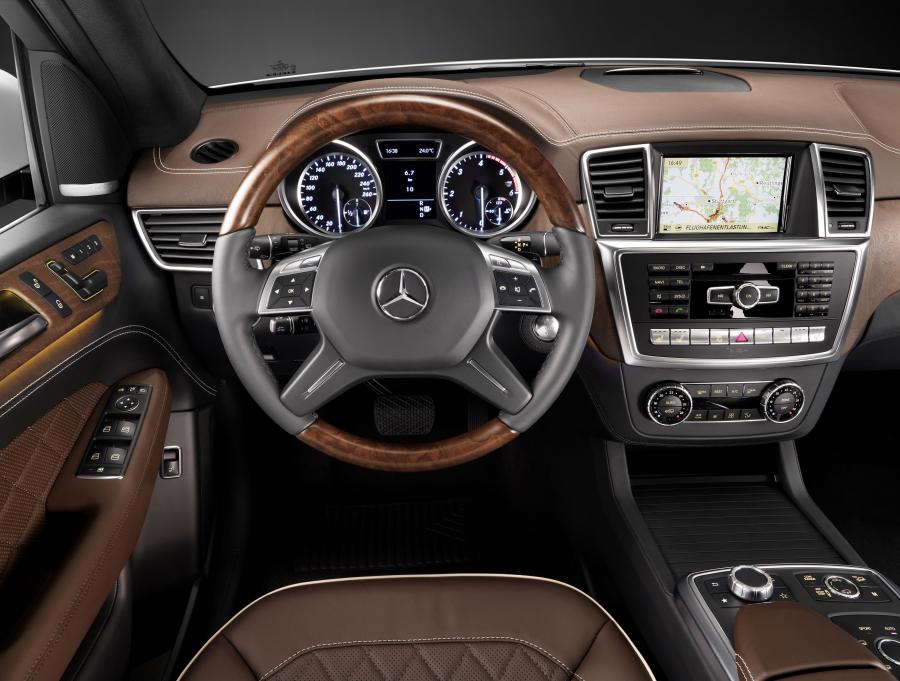  Mercedes-Benz M-Class 2011 года  (фото 38 из 45)